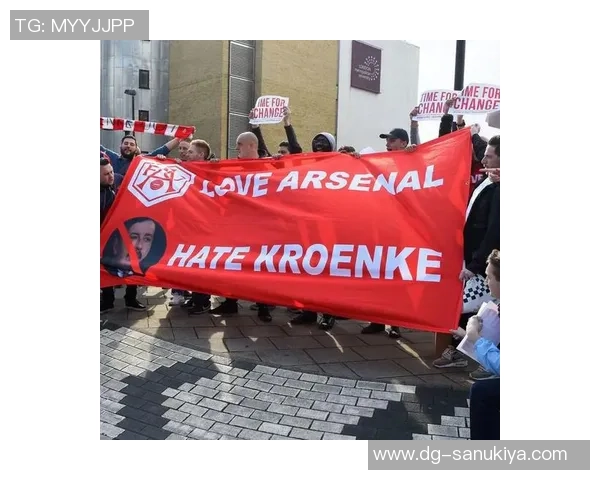 聚焦足球:上海足球队的配合话题 聚焦足球:上海足球队的配合话题