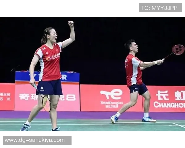 重庆羽毛球队状态引发热议球迷对表现和战术展开激烈讨论