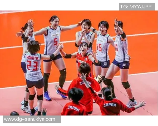 重庆排球队比赛经验分析与数据表现探讨